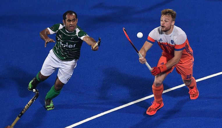Nederlandse hockeyers spelen de bibbers weg en winnen met ruime cijfers van Pakistan
