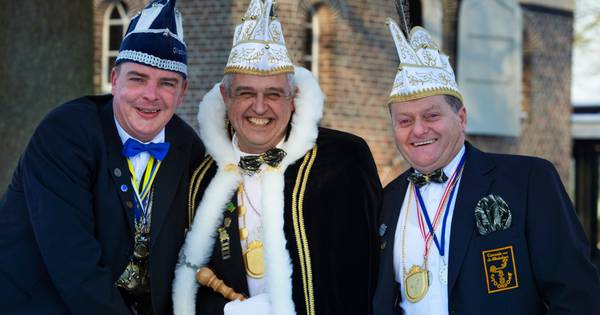 Prins Ollie dun 50ste voor de tweede keer prins van Olliedonk (Spoordonk)