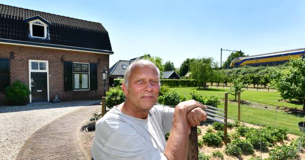 Bewoners bij spoorlijn in Waardenburg vrezen goederentreinen