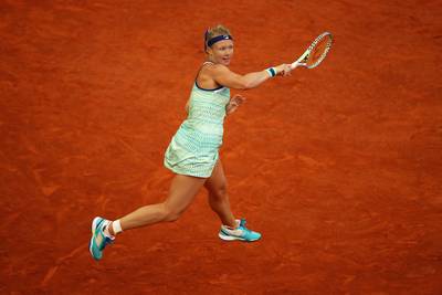 Bertens overtuigend naar finale in Madrid na zege op Stephens