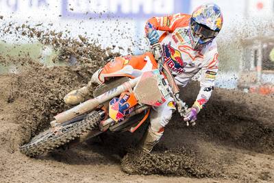 Motorcrosser Jeffrey Herlings geridderd tijdens KNMV-gala
