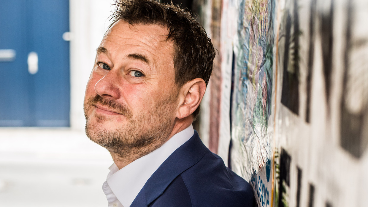 Bart De Pauw Laat Bv S Babysitten Op Vier De Morgen