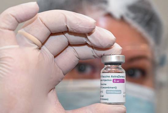 LIVE | Tien meldingen in Nederland over trombose of embolie na gebruik vaccin AstraZeneca 