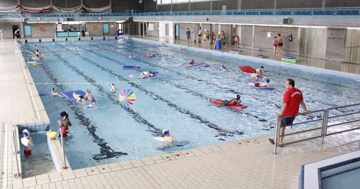 Tijd Voor Uitbreiding Zwembad Aalst Hln Be