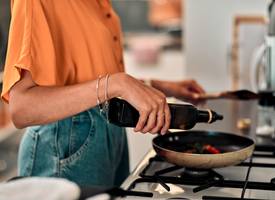Zitten er écht minder calorieën in bakspray? 