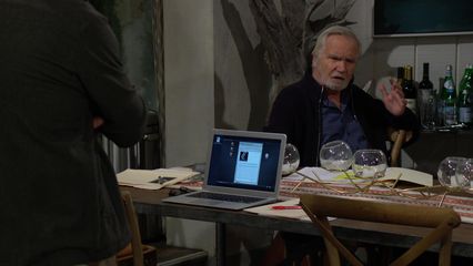 112. Episode 9425