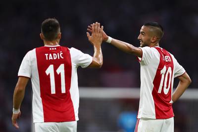 Ajax pakt rugnummer 10 af van Ziyech: 'Niet mee eens'
