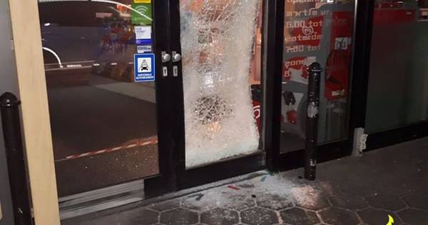 Flinke schade bij inbraak tankstation Velddriel | Bommelerwaard - BD.nl