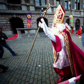 ‘We springen te lichtzinnig om met de georganiseerde leugen van Sinterklaas’