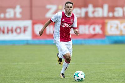 'Best gelezen gedicht van Feyenoorddichter gaat over Ajacied Nouri'