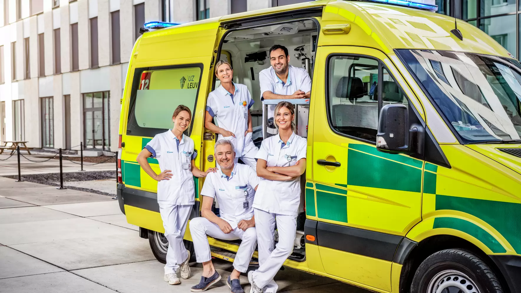 EEN ECHTE JOB visual data 5