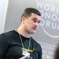 Zelensky wil ontslagen defensieminister aanstellen als minister van Energie • 34-jarige vicepremier Mychajlo Fedorov krijgt post van Defensie