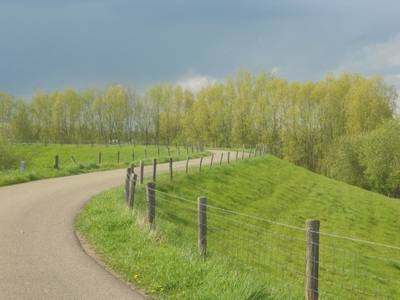 Scheuren in de dijk - ook hele lange? Geen probleem voor het waterschap