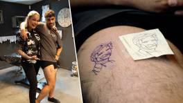 Waanzin! Anthony laat het hoofd van Koen Wauters tatoeëren