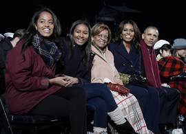 Michelle Obama rouwt om haar geliefde moeder Marian
