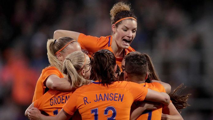 Oranjevrouwen Zetten Reuzenstap Richting Wk Nederlands Voetbal Ad Nl
