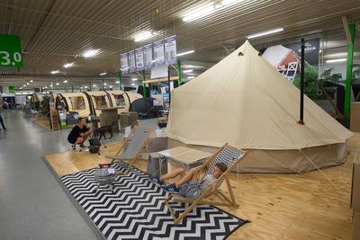 Oprichter Winterswijkse campingwinkel Jan Obelink overleden