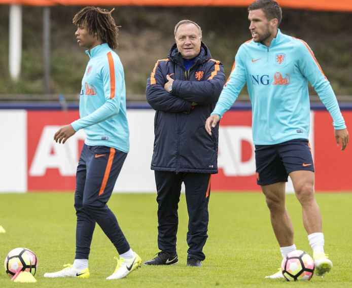 Strootman Advocaat Is Nog Net Zo Aanwezig Als Bij Psv Sport Destentor Nl