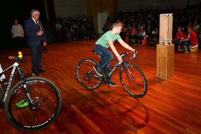 Pluimen voor Edese kinderen en jongeren