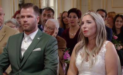 Bloednerveuze Nick (28) trouwt op televisie met onbekende bruid
