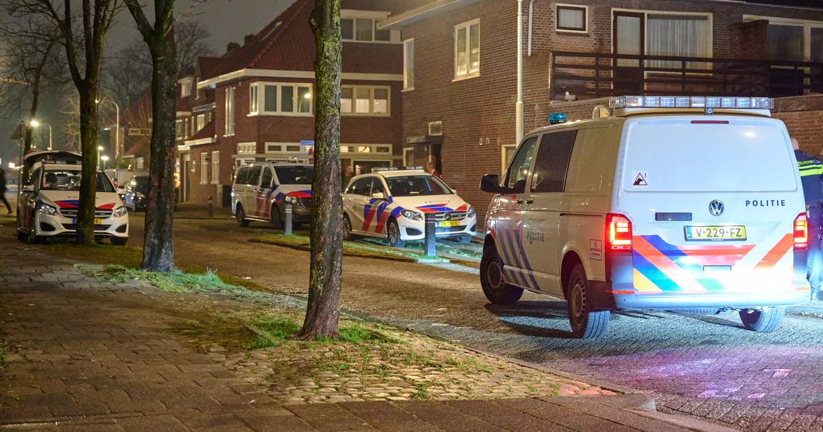Gewapend drietal berooft slachtoffer in Breda bij verkoopafspraak.