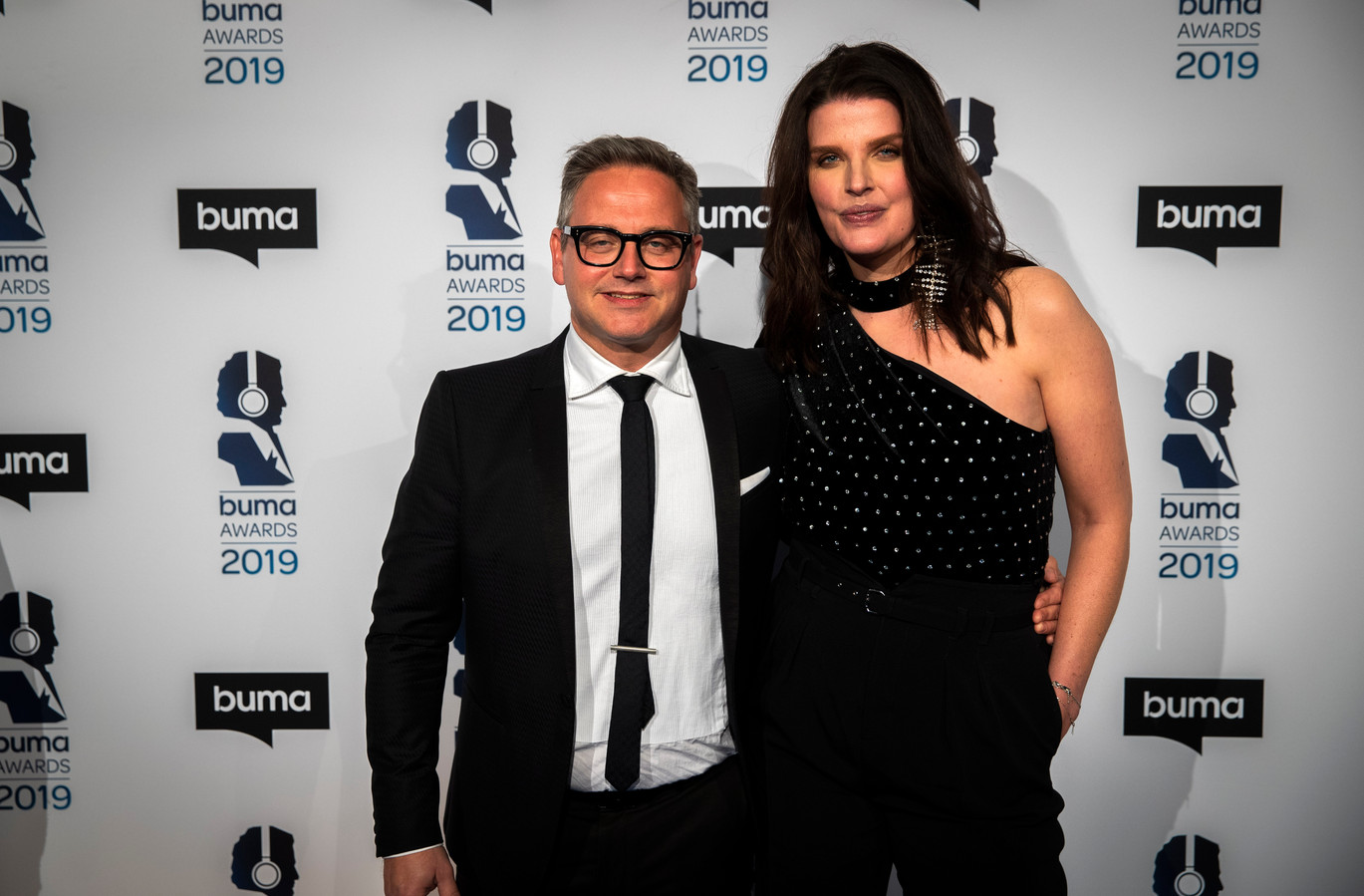 ?appId=21791a8992982cd8da851550a453bd7f&quality=0.9