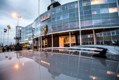 Vitesse wil best ‘buiten spelen’ voor Songfestival, maar niet voor niks