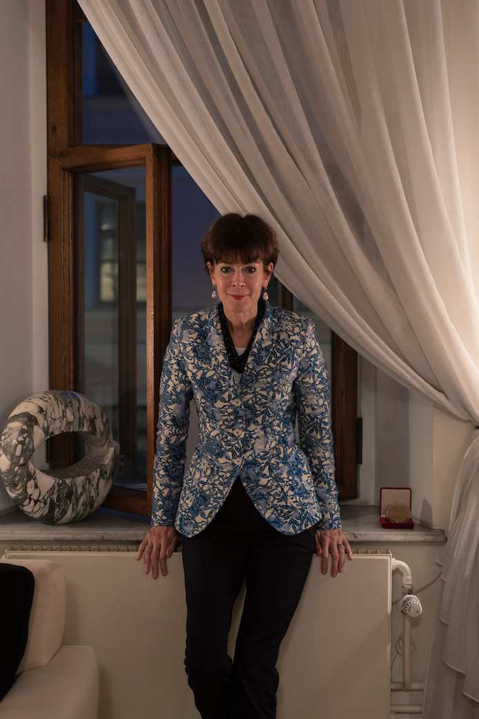Portret van Renée Jones Bos de Nederlandse ambassadrice in Rusland