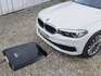 Primeur: BMW is de eerste met draadloos auto opladen