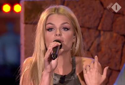 'Wonderkind' Davina Michelle scoort hit na optreden Beste Zangers