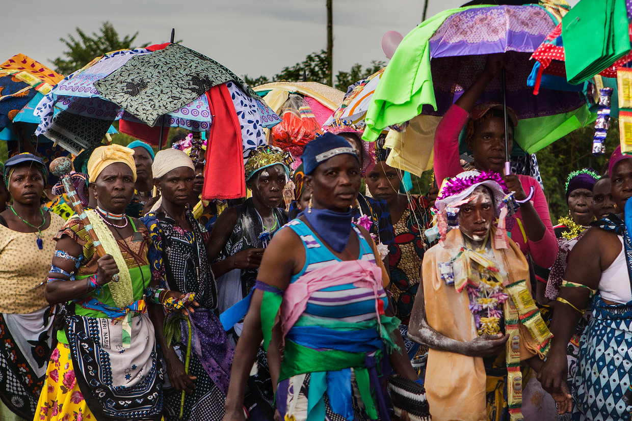 Hoe Een Verdienmodel De Brute Traditie Van Besnijdenis Intact Houdt Het Parool