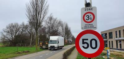 Tonnabeperking Hoogstraten ingrijpend voor verkeer vanuit Nederland: eerst waarschuwing, dan boete