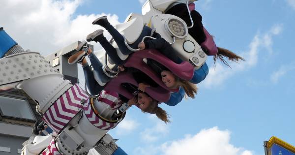 Gegil is van ruime afstand hoorbaar: de kermis in Terneuzen is begonnen - PZC