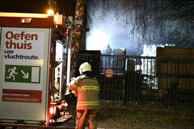 Brand in bedrijfspand Ede