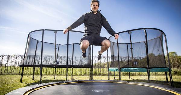 Twentse ondernemer heeft alle trampolines uitverkocht: 'Dit is gekkenwerk' - Tubantia