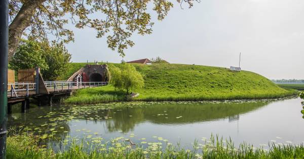 Liefde voor Fort Hedikhuizen niet kapot te krijgen - BD.nl