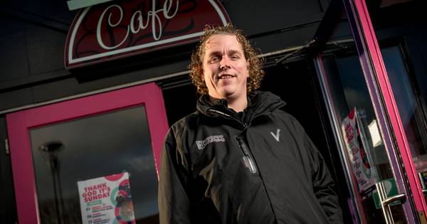 Beveiliger Niels Boomkamp uit Harbrinkhoek: 'Die strenge met krullen is rechtvaardig' - Tubantia