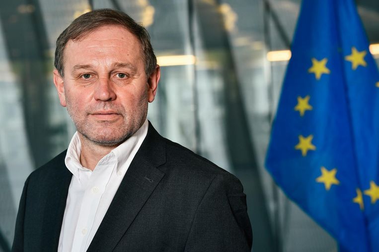 Bart Staes “Geld bijdrukken om klimaat te redden