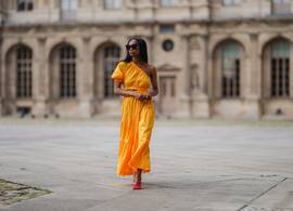 Tenue de ville, black tie, casual chic: dit betekenen de dresscodes