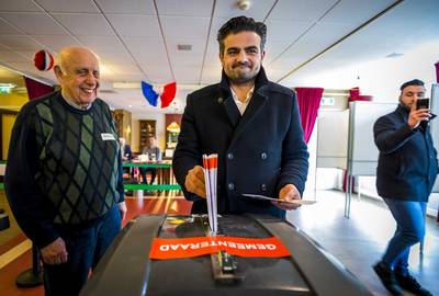 Vlag mag uit bij nieuwkomer Denk