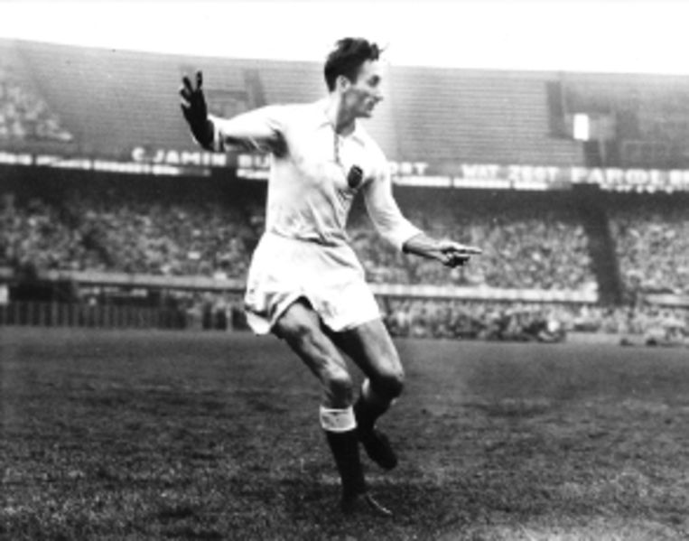 Een Nederlandse Voetballer In Milaan Trouw