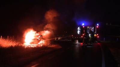 Auto door brand verwoest in Zeddam: oorzaak onbekend