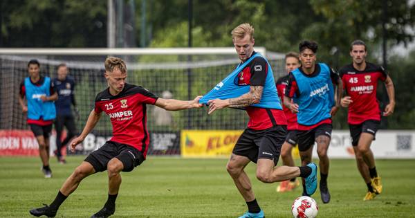 Keuzes Van Wonderen beperkt bij seizoensouverture GA Eagles: 'Aanval is puntje van aandacht' - De St