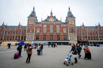 Jongen (15) opgepakt na aanzetten tot terrorisme op sociale media