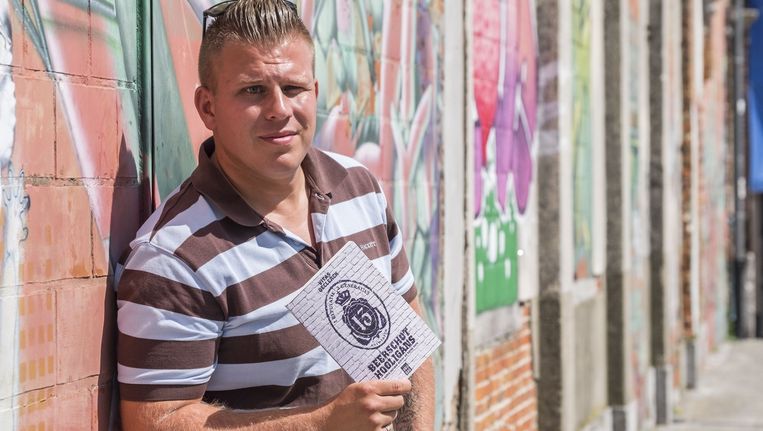 Beerschot-hooligan schrijft boek over harde kern: "Het ...
