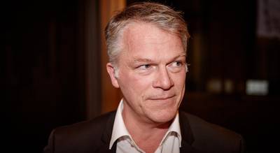 Bos vangt twee ton als topman 'investeringsbank' Staat