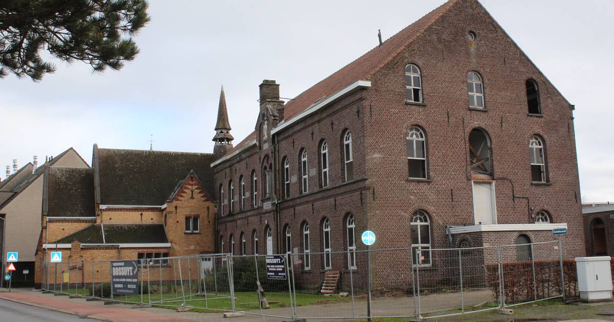 Oud klooster Lembeke gaat plat en maakt plaats voor 36