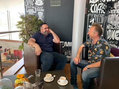 ‘Joris werd ook geboren in het Canisius én zat ook in de Mol. Ik heb er een familielid bij’