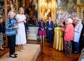 Wat is de grote handwerkhobby van prinses Beatrix?