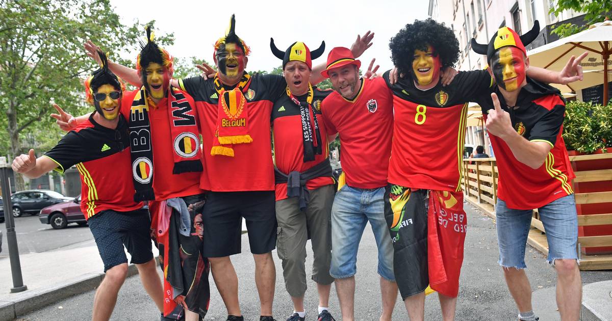 "België kijkt naar voetbal om 'failed state' te redden van ...